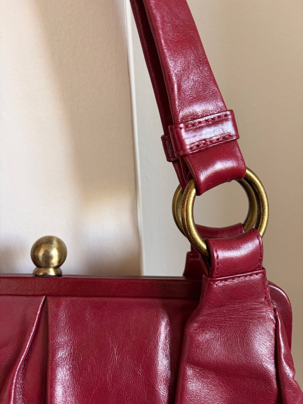 HOBO International Brianne Maroon Leather Frame Shoulder Bag - Picture 8 of 9
